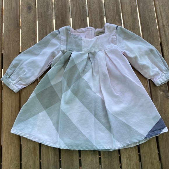 Burberry Other - Dress Burberry 3 / 6 months long sleeve